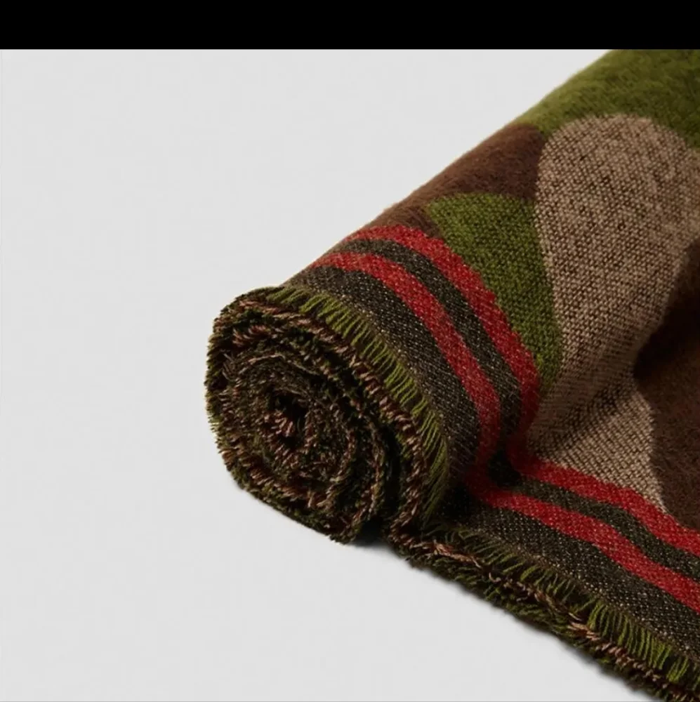Scarf - Picture 2 of 2